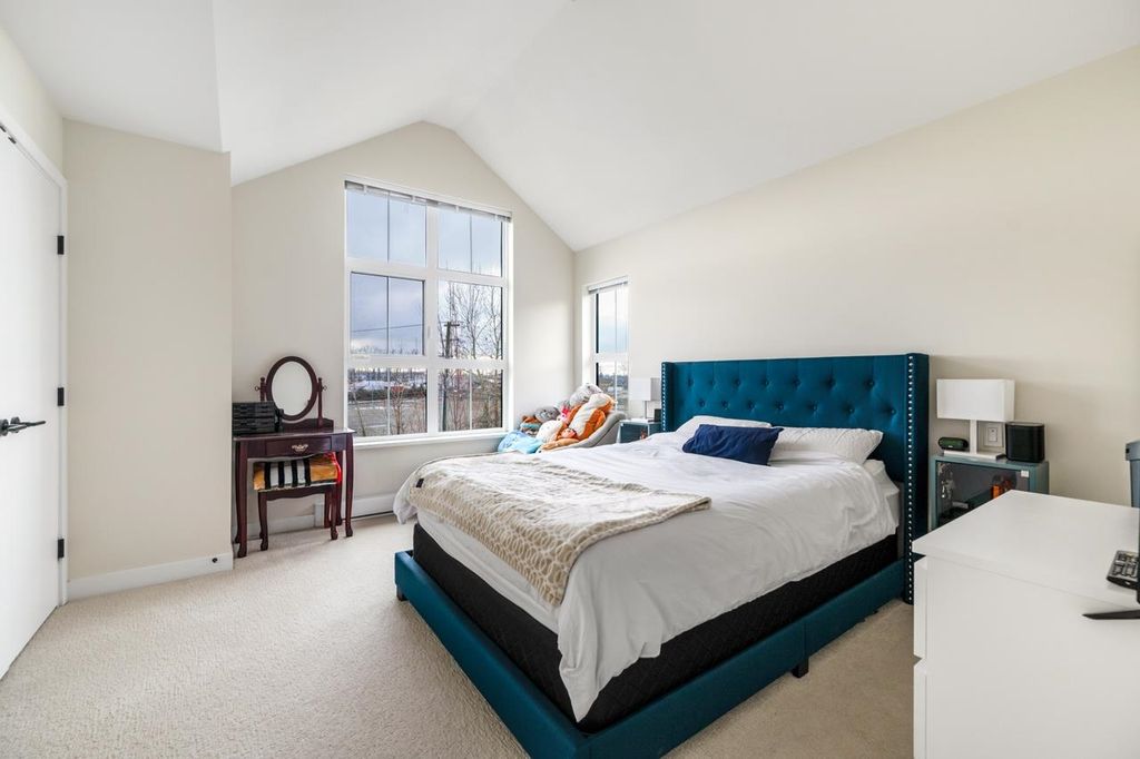 listing image 1107959643278883269