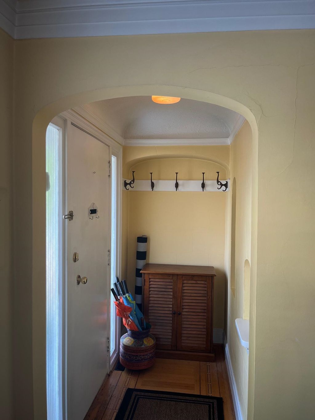 listing image 1100039874162253300