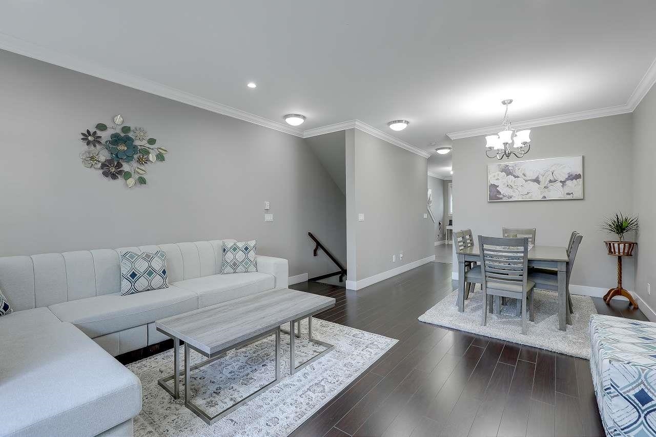 6383 140 Street 50