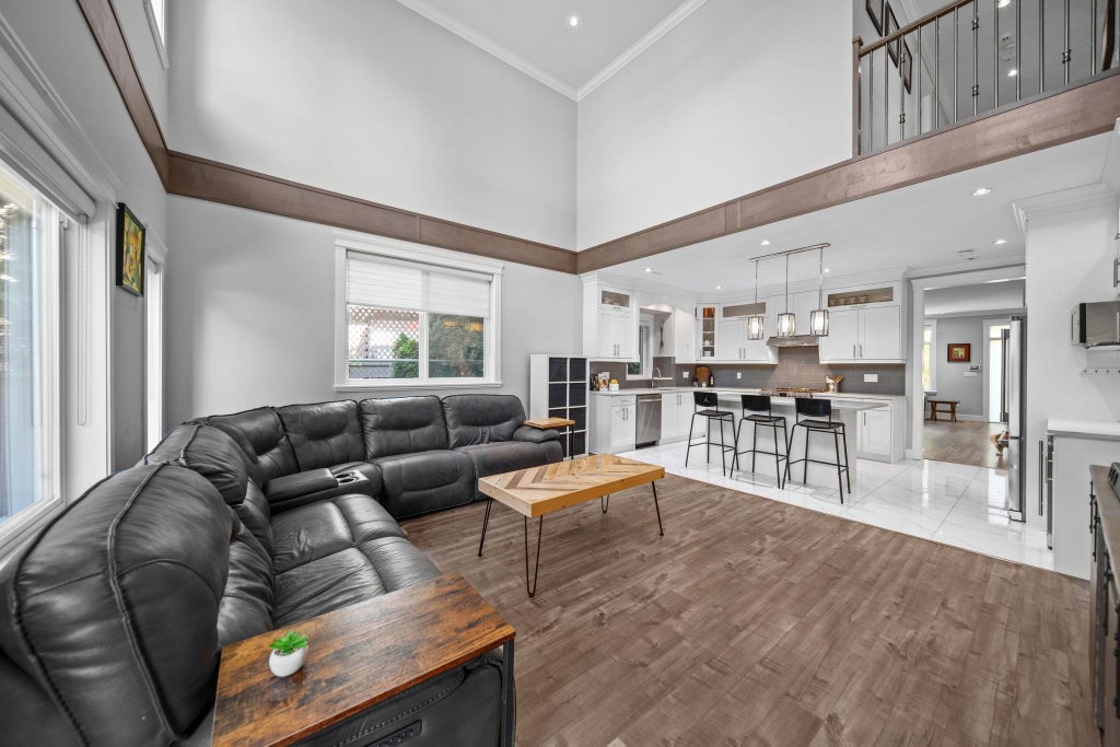 Photo of 27247 33b Avenue, Langley, BC V4W 4A6 (MLS # R3172543)