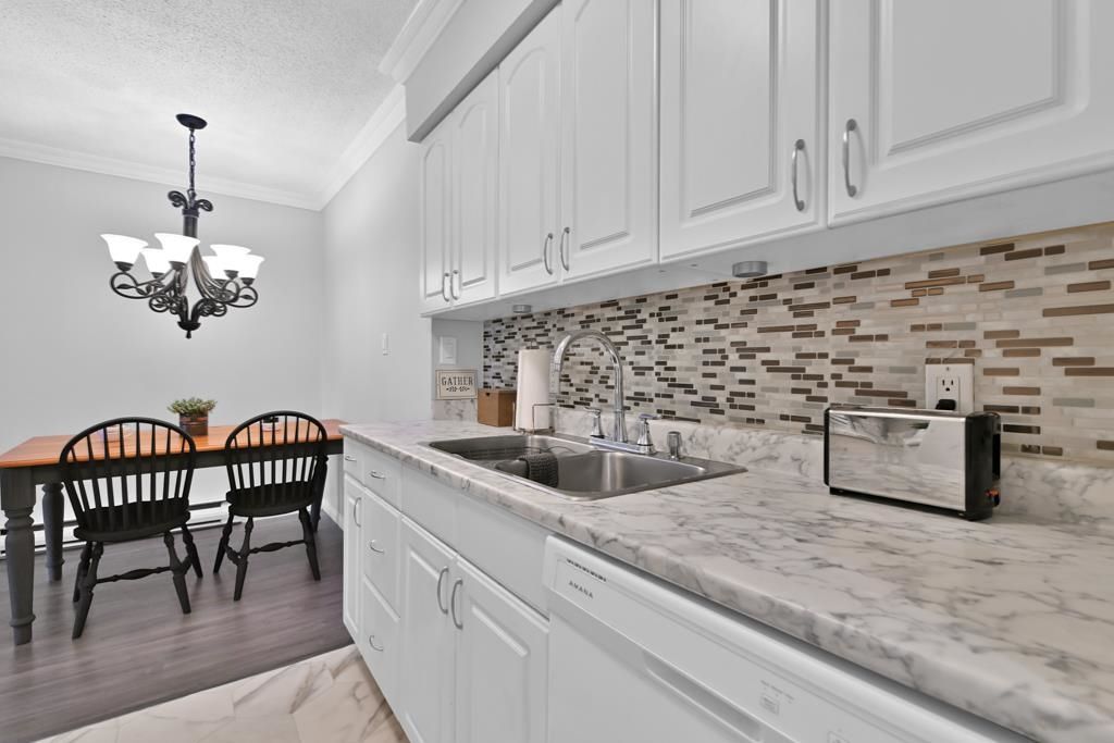 listing image 1104158820875825081