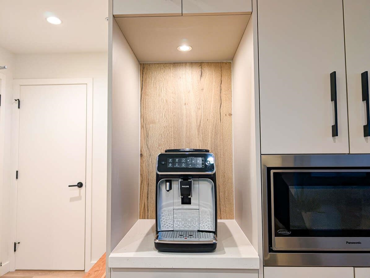 3038 St George Street 316