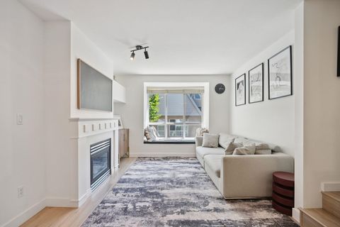 6689 Prenter Street Burnaby BC V5E 1B1