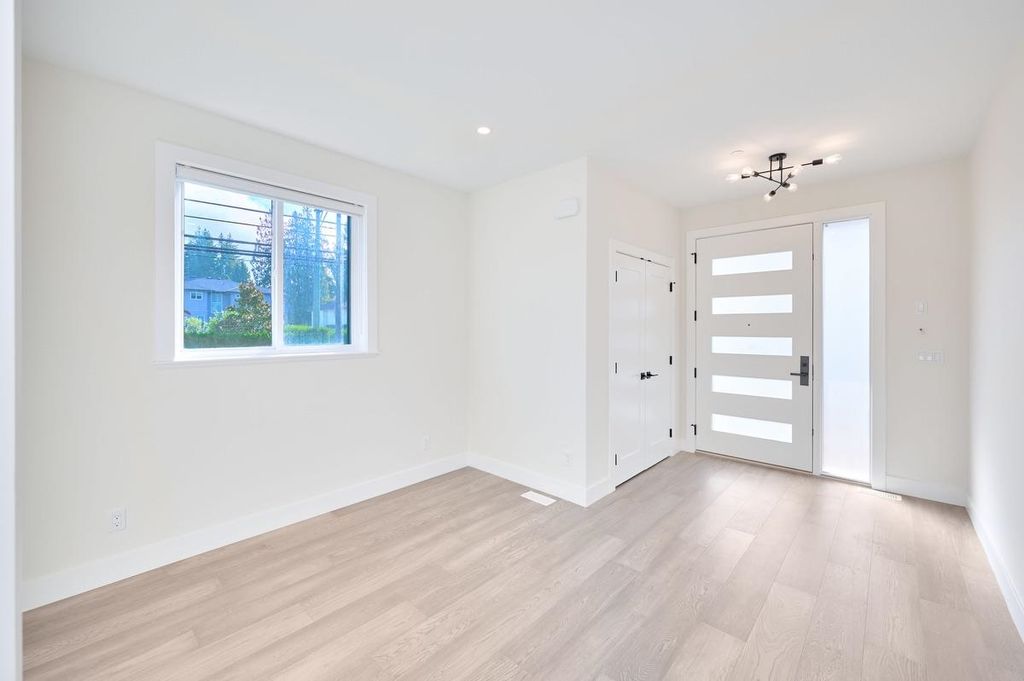 Photo of 20353 123 Avenue, Maple Ridge, BC V2X 4A6 (MLS # R3080363)