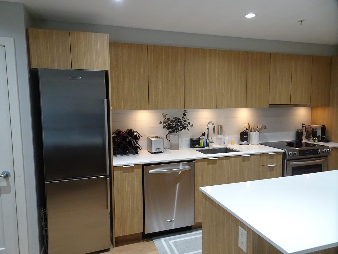 3728 Thurston Street 1