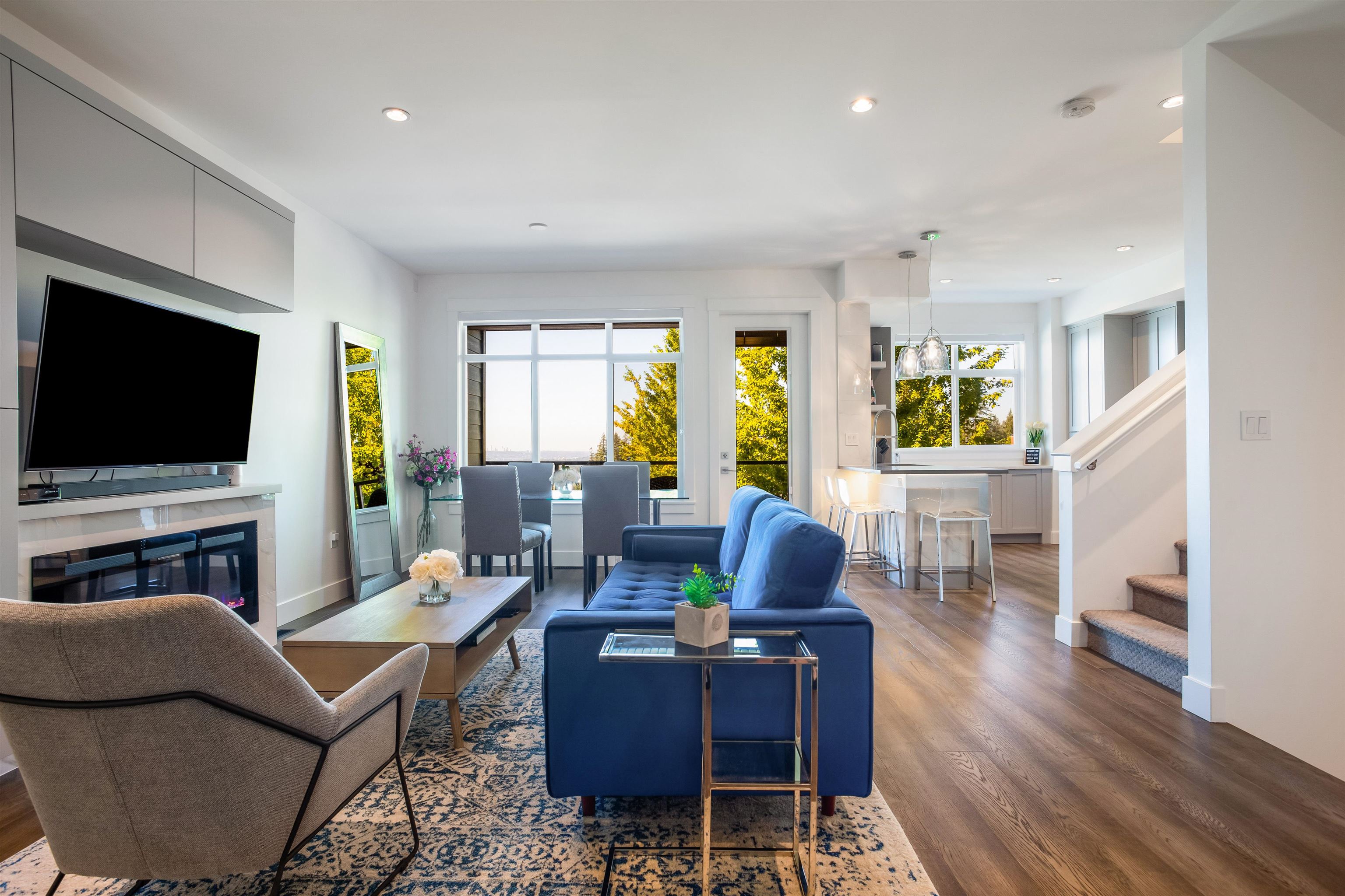 3535 Princeton Avenue 7