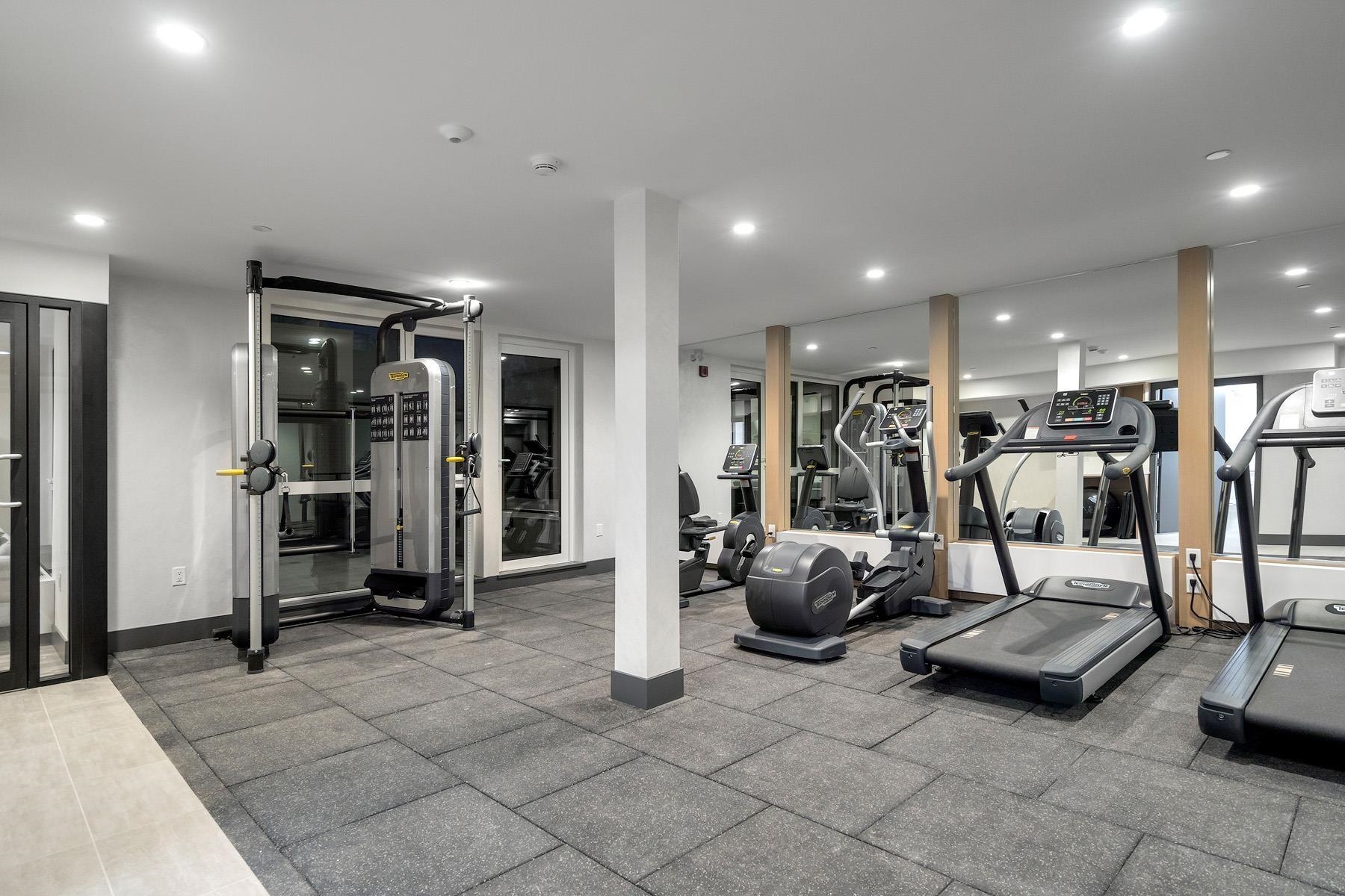 747 E 3rd Street 102