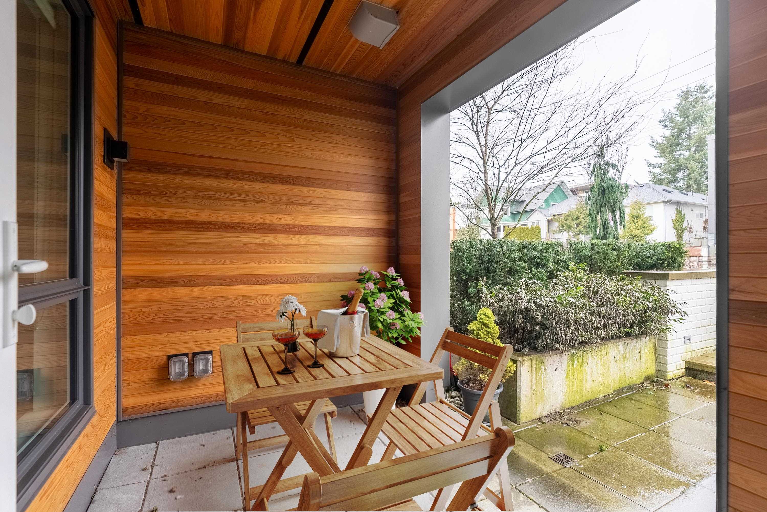 747 E 3rd Street 102