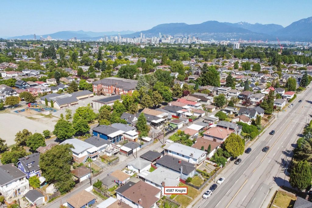 listing image 1102931847272943591