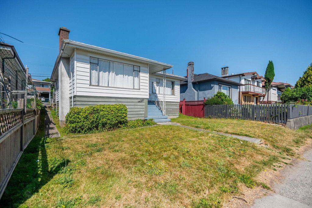 listing image 1109332260473362532