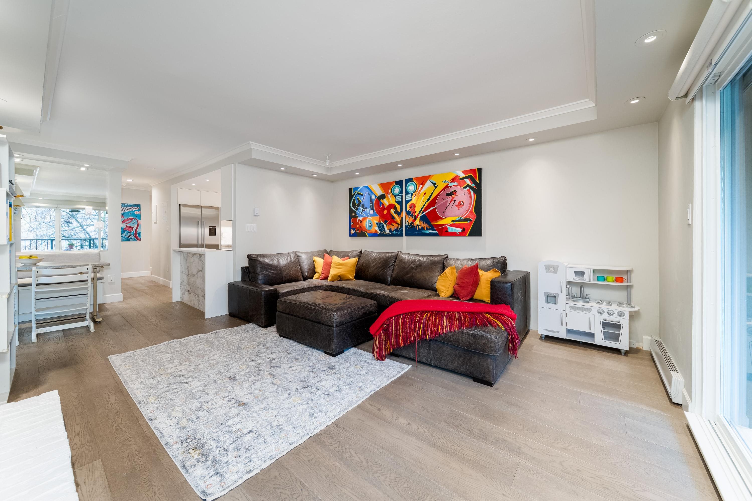 1234 Pendrell Street 301