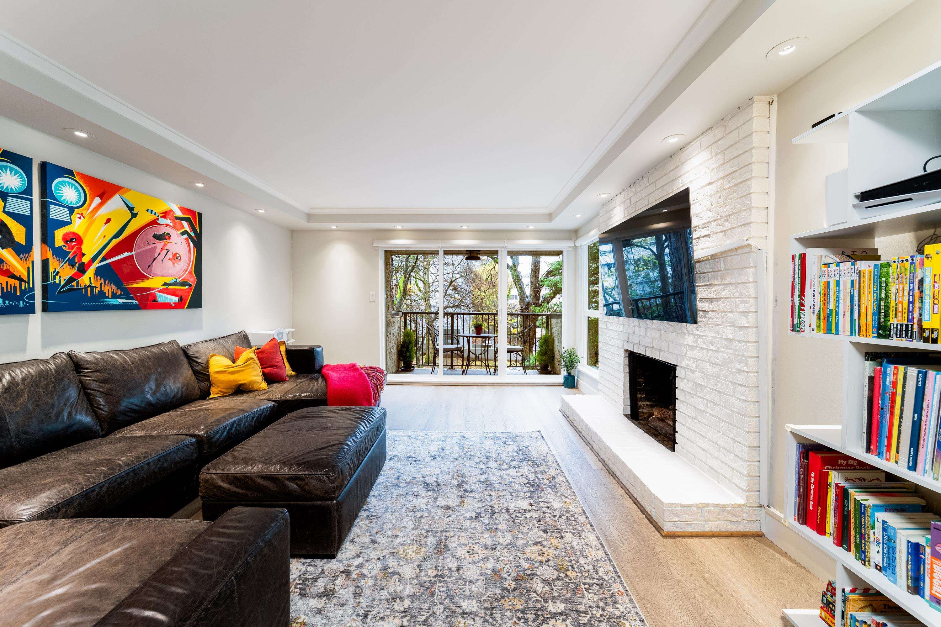 1234 Pendrell Street 301