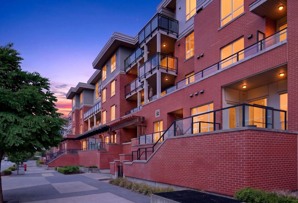 Photo of 20211 66 Avenue #F101, Langley, BC V2Y 0L4 (MLS # R3114034)