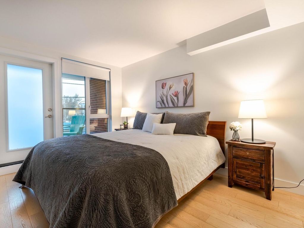 listing image 1106204825035392019