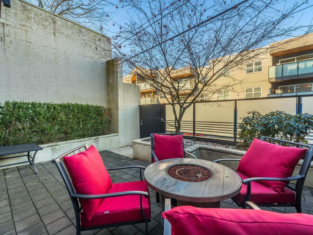 listing image 1108198015208058995