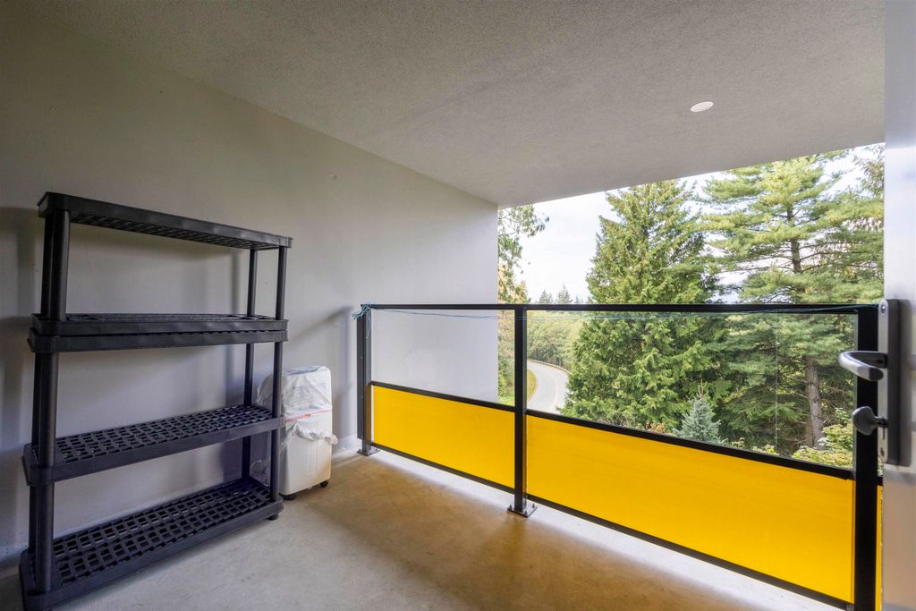 listing image 1106663311890192511
