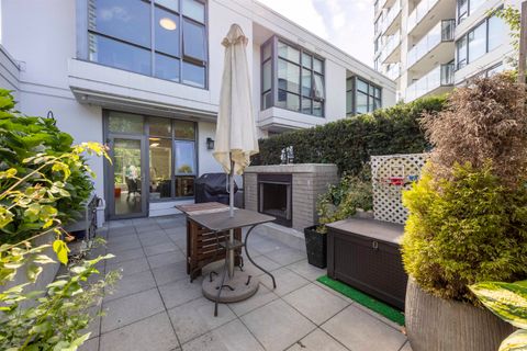 578 Emerson Street 103 Coquitlam BC V3J 0G4