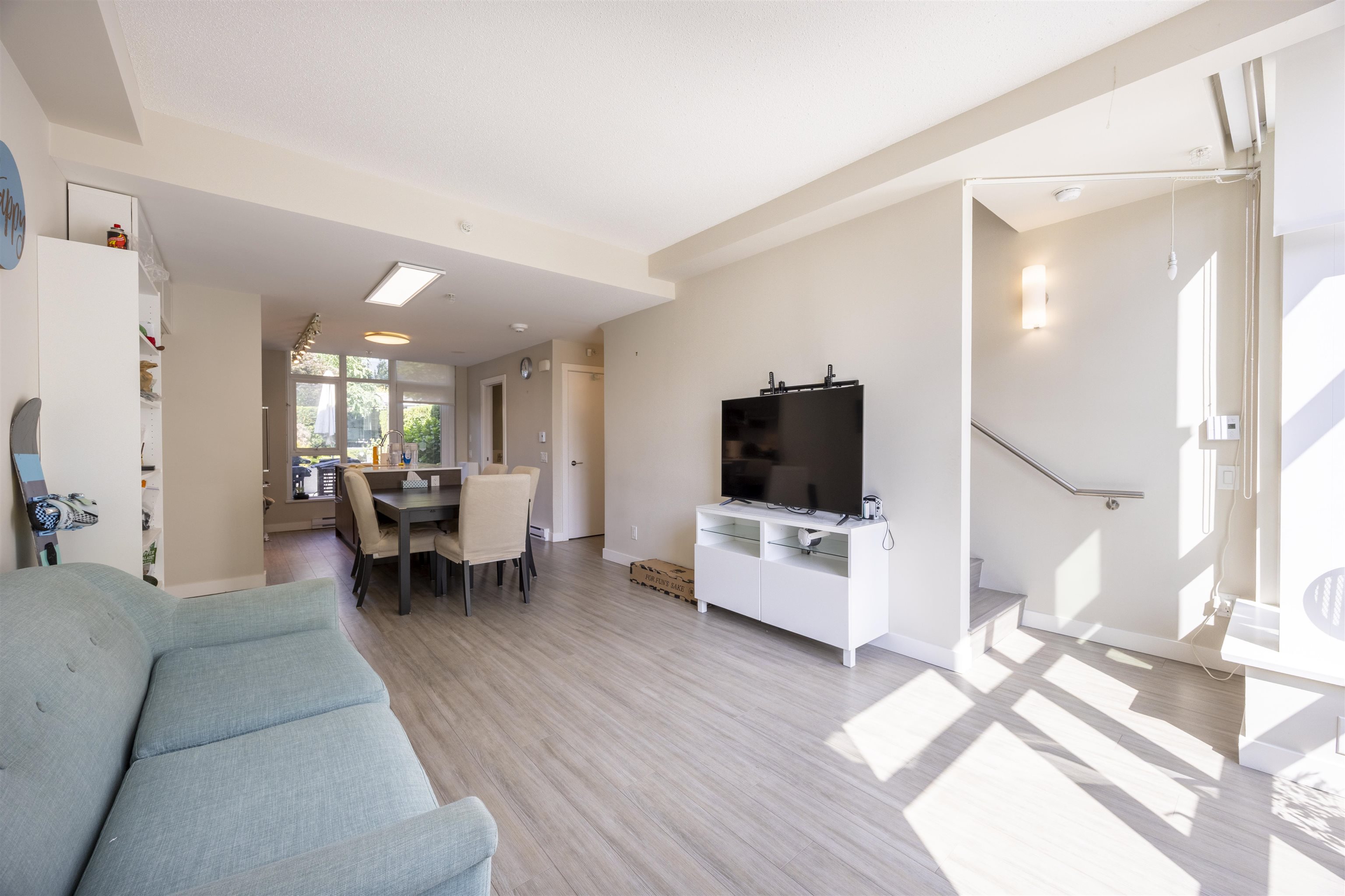 578 Emerson Street 103