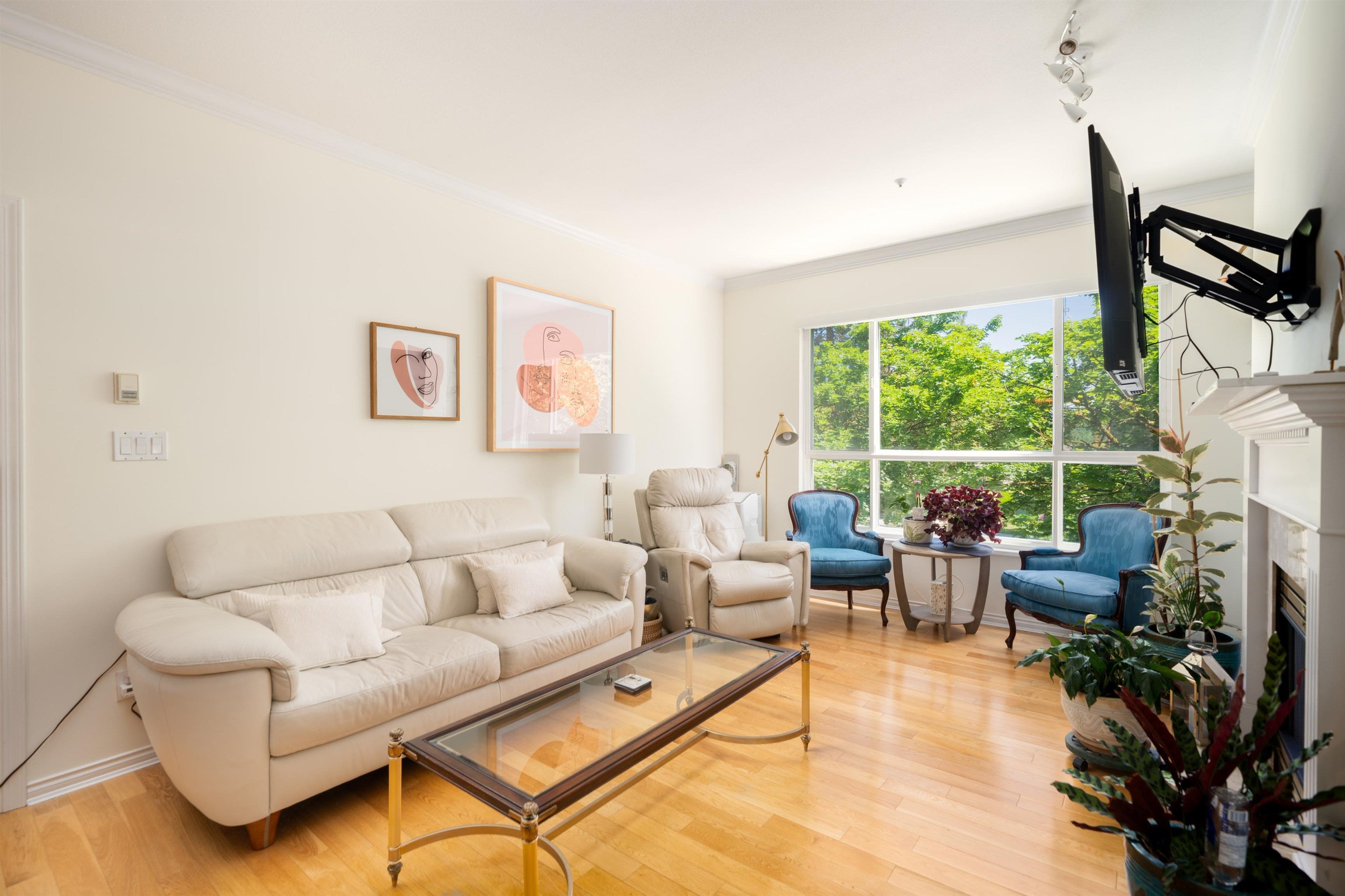 3098 Guildford Way 229
