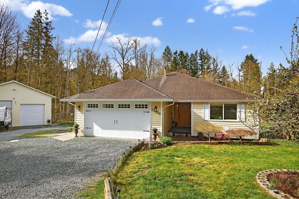 Photo of 25700 116 Avenue, Maple Ridge, BC V4R 1Z6 (MLS # R3107486)