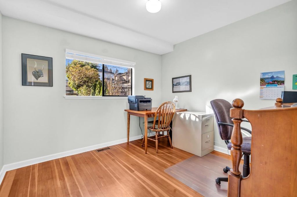 listing image 1106287448616758383