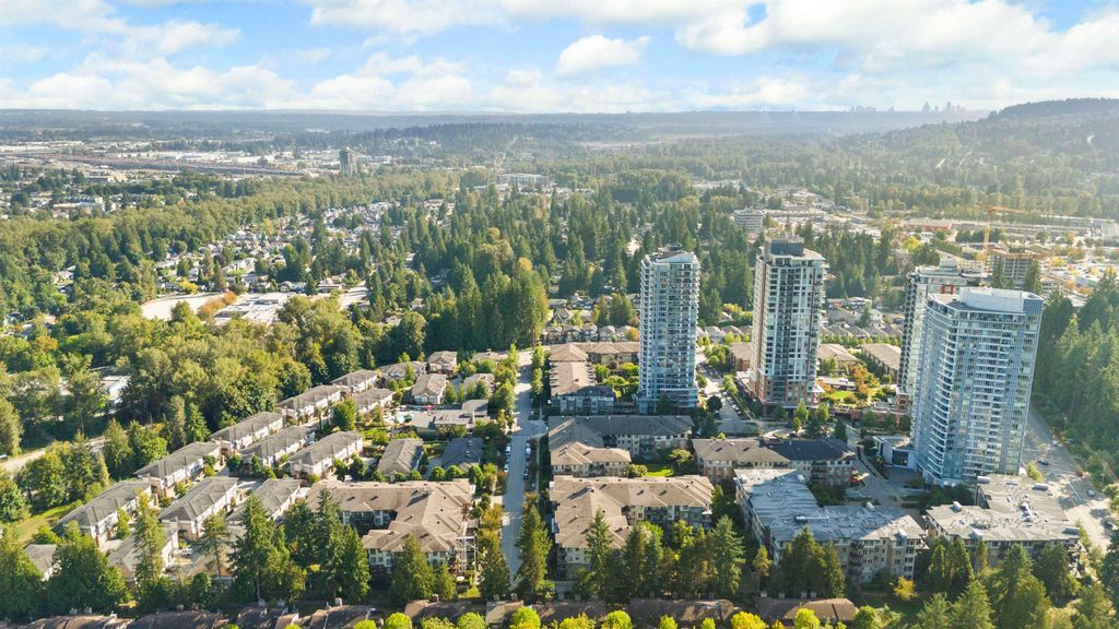 listing image 1107704726687201089