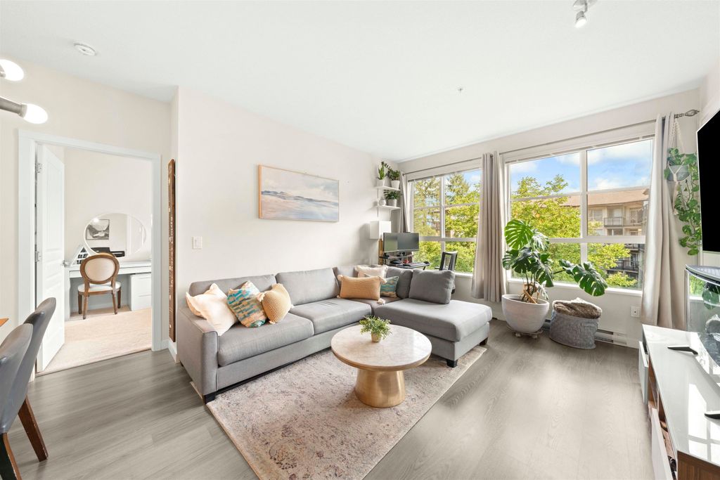 listing image 1108084024760505805
