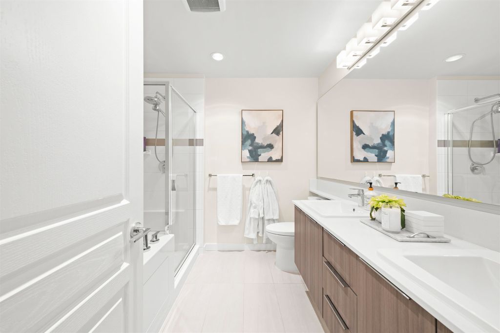 listing image 1102732886490425977