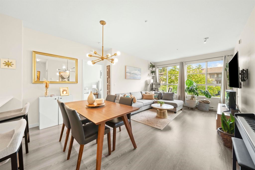 listing image 1107331964882674932