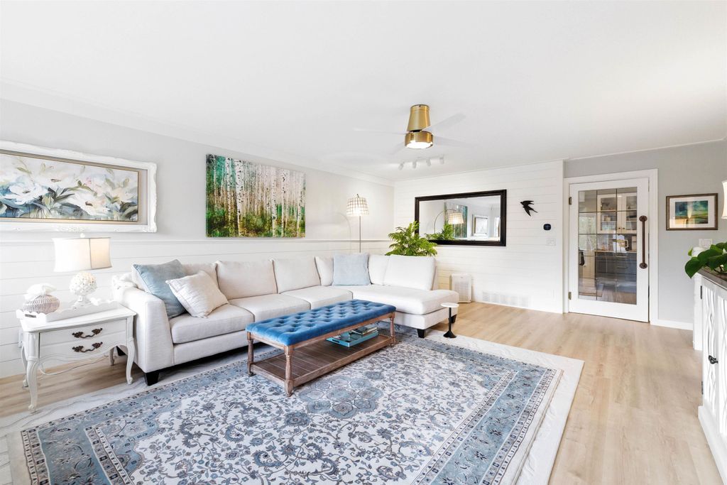 listing image 1104247301932721453