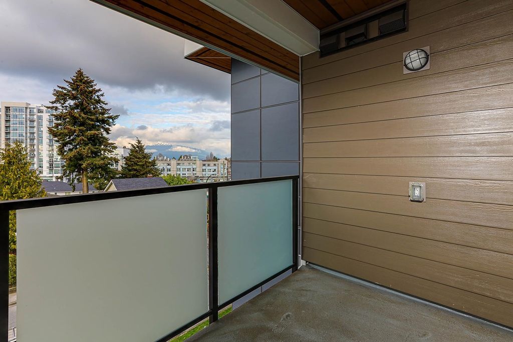 listing image 1101801647421246968