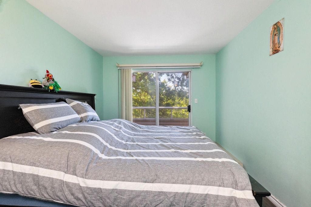 listing image 1101284604358327852