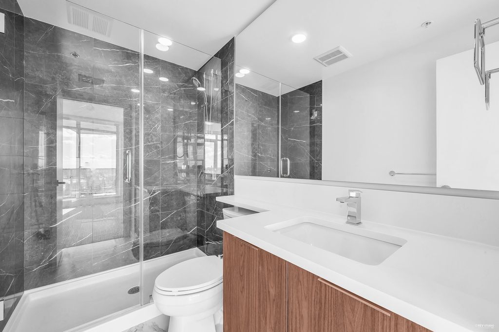 listing image 1103001448037149018