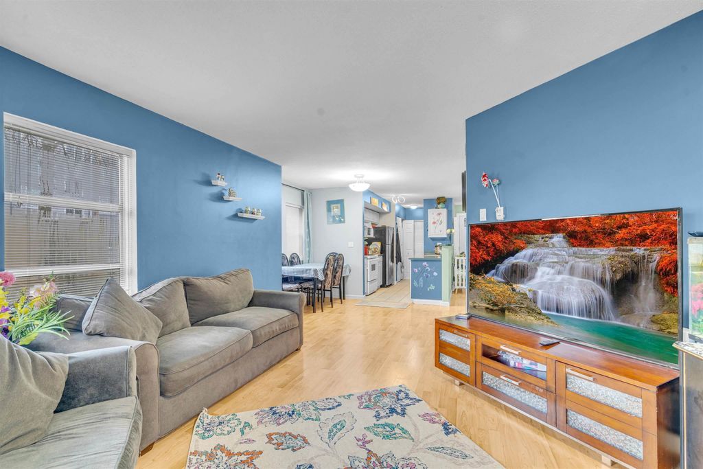 Photo of 22277 122 Avenue #101, Maple Ridge, BC V2X 3X8 (MLS # R3109099)