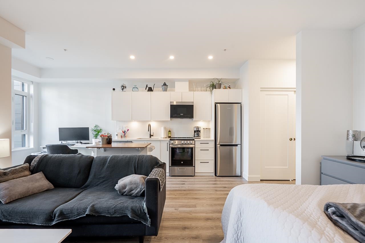 22575 Brown Avenue 105