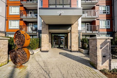 22575 Brown Avenue 105 Maple Ridge BC V2X 6W2