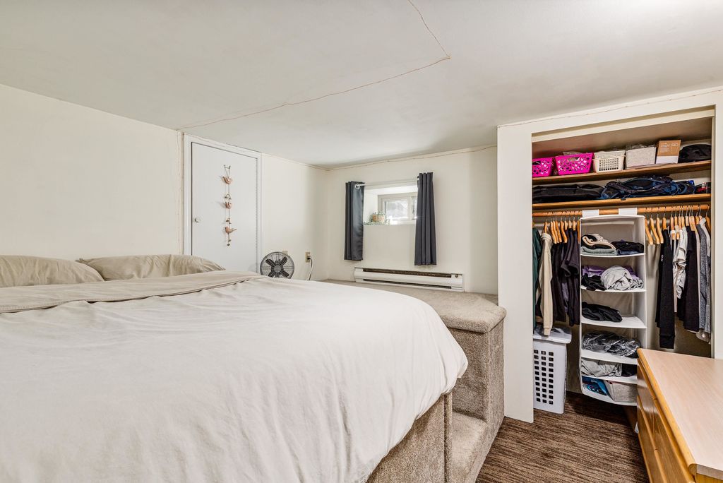 listing image 1100385206991994585