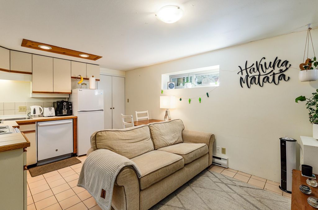 listing image 1108688390402514672