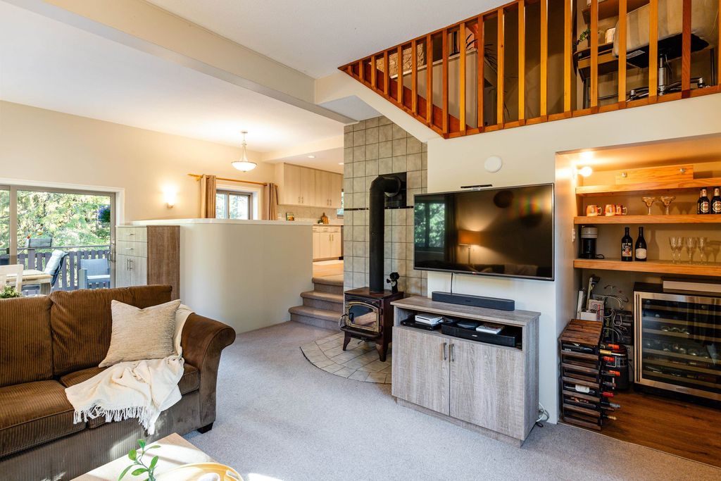 listing image 1107253651593489593