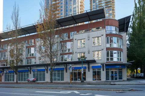 1163 The High Street PH5 Coquitlam BC V3B 7W2