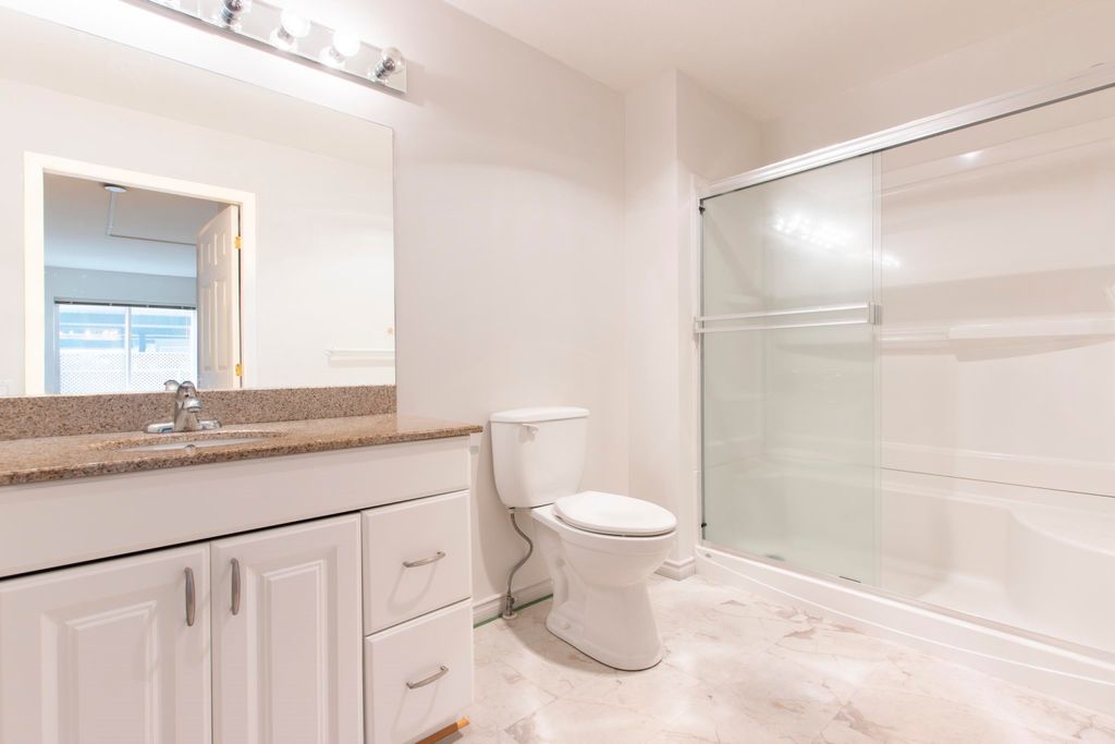 listing image 1106981456155477173