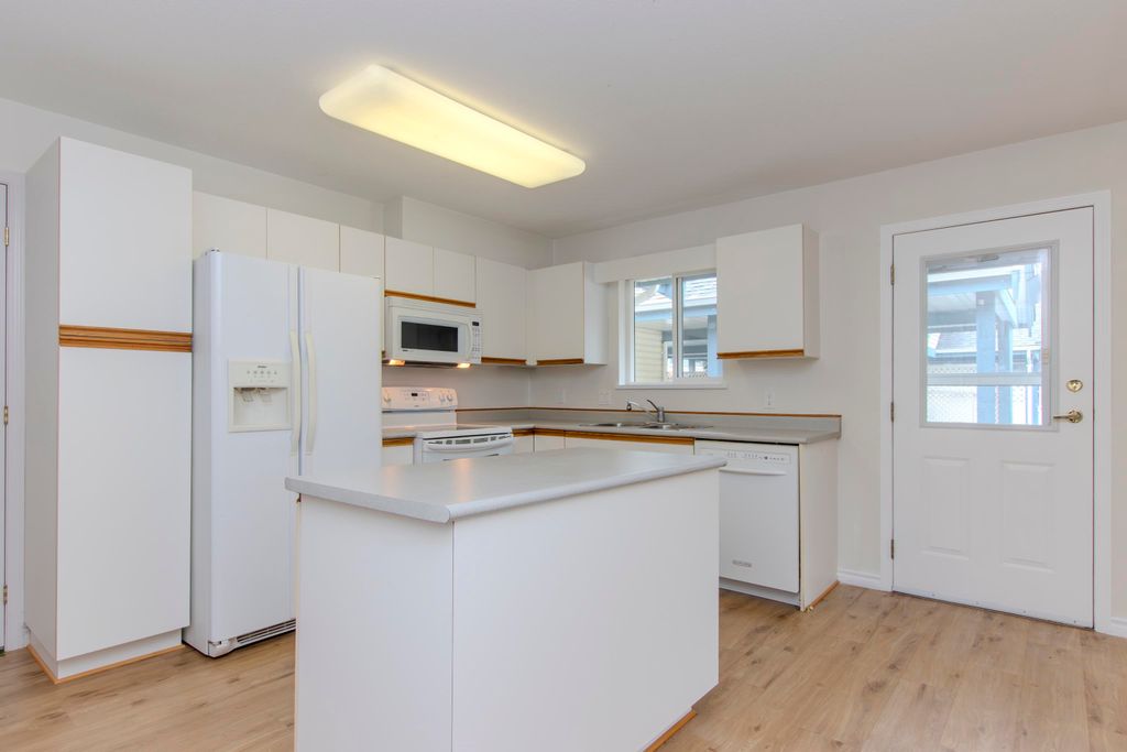listing image 1101270038006311035