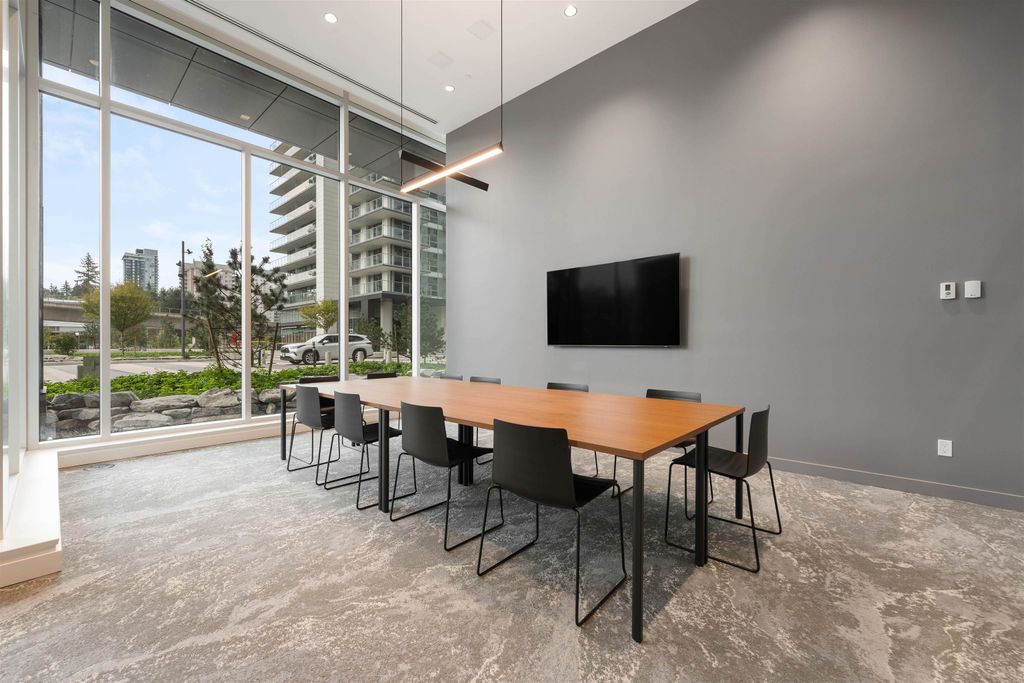 listing image 1104213839445996059