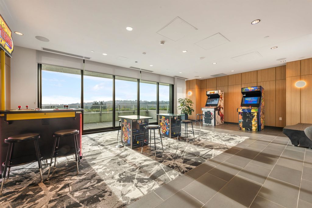 listing image 1109008520775698308