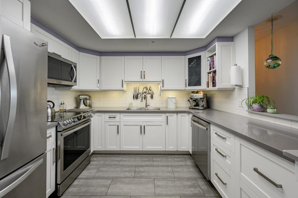 Photo of 13353 108 Avenue #1503, Surrey, BC V3T 5T5 (MLS # R3158045)