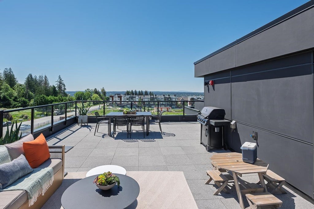 Photo of 20335 70a Avenue #41, Langley, BC V2Y 1S8 (MLS # R3162584)