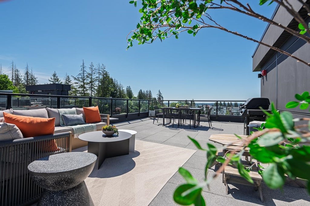 Photo of 20335 70a Avenue #41, Langley, BC V2Y 1S8 (MLS # R3162584)