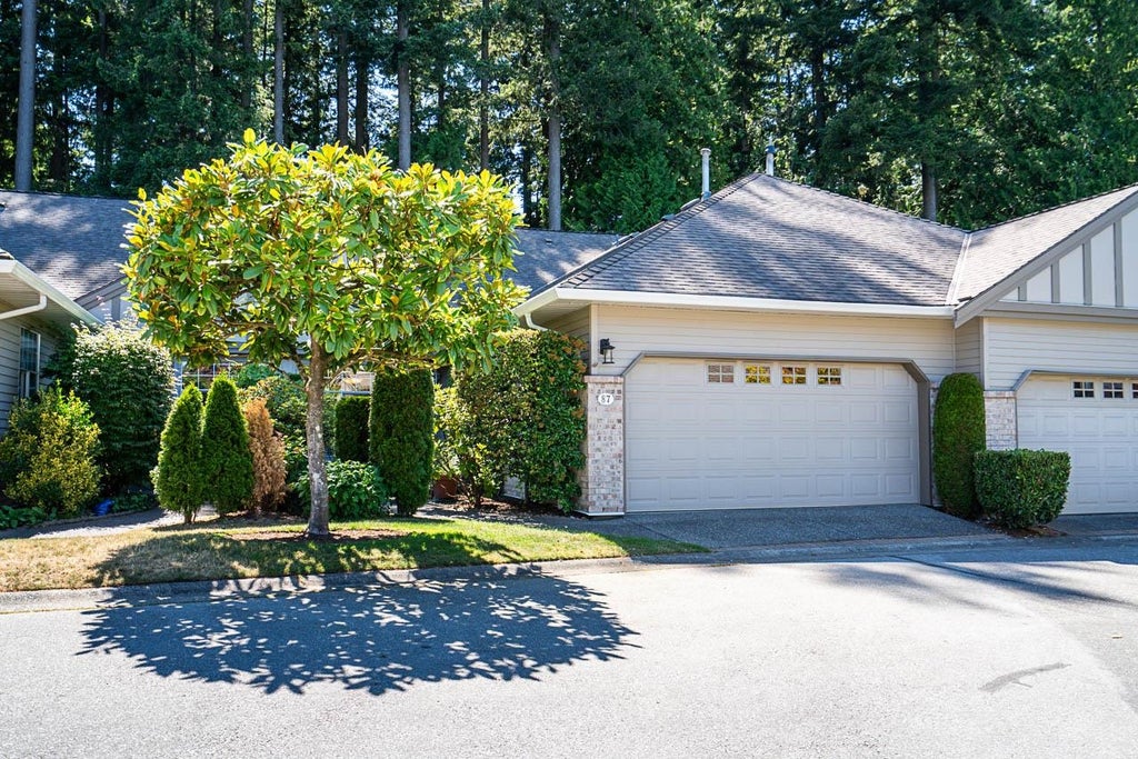 Photo of 2533 152 Street #87, Surrey, BC V4P 1N4 (MLS # R3171066)