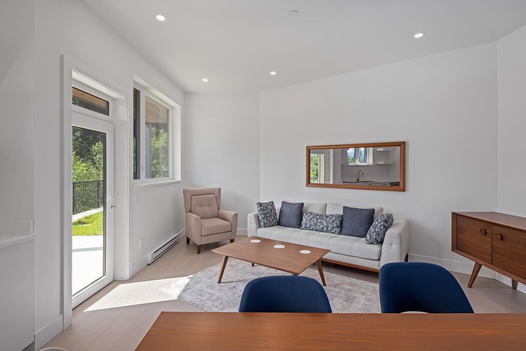 listing image 1100086059725950056