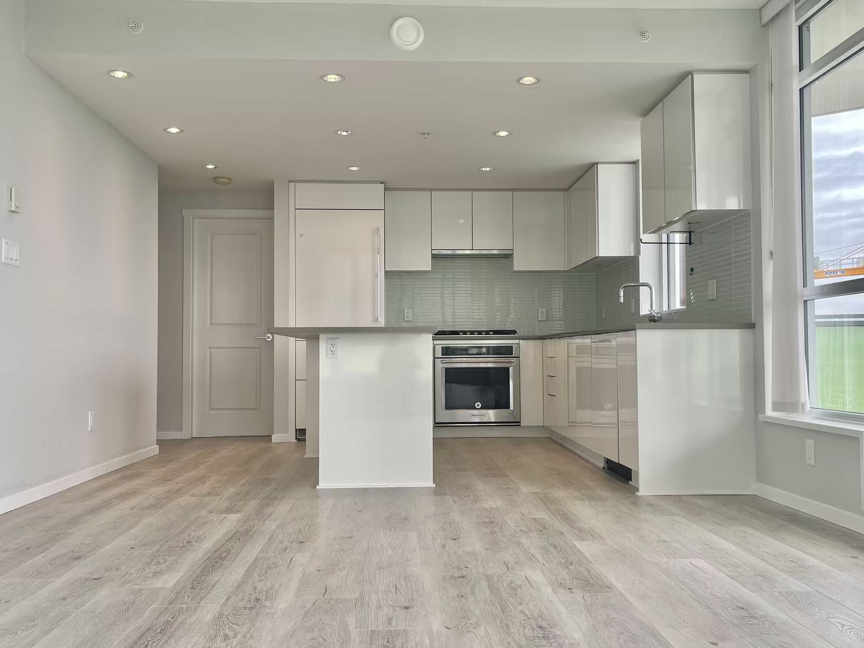 6638 Dunblane Avenue 2207